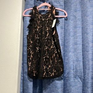 NWT lined lace tank